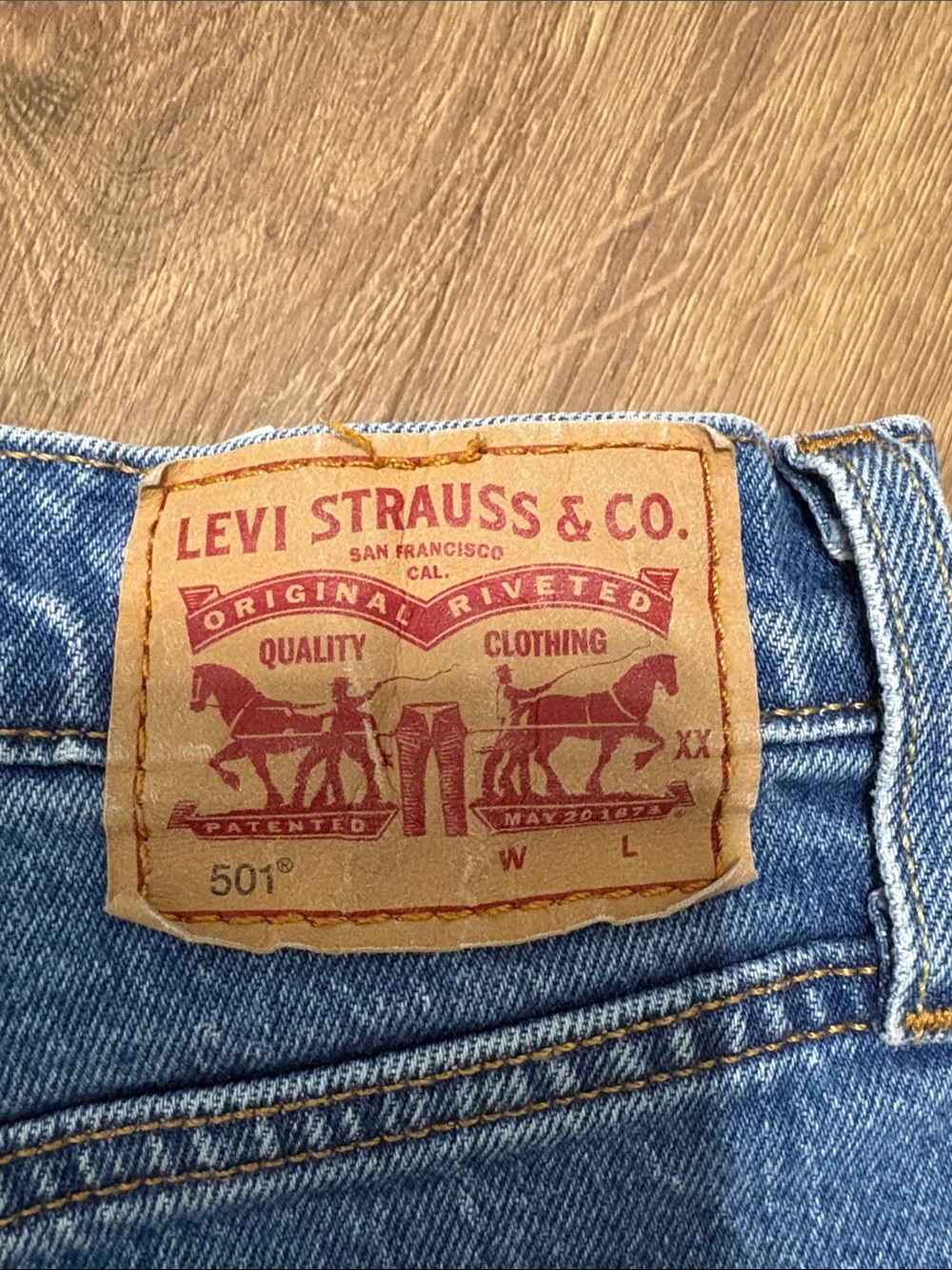 Levi's 501 High Rise Button Fly Shorts w34 - Picture 6 of 10
